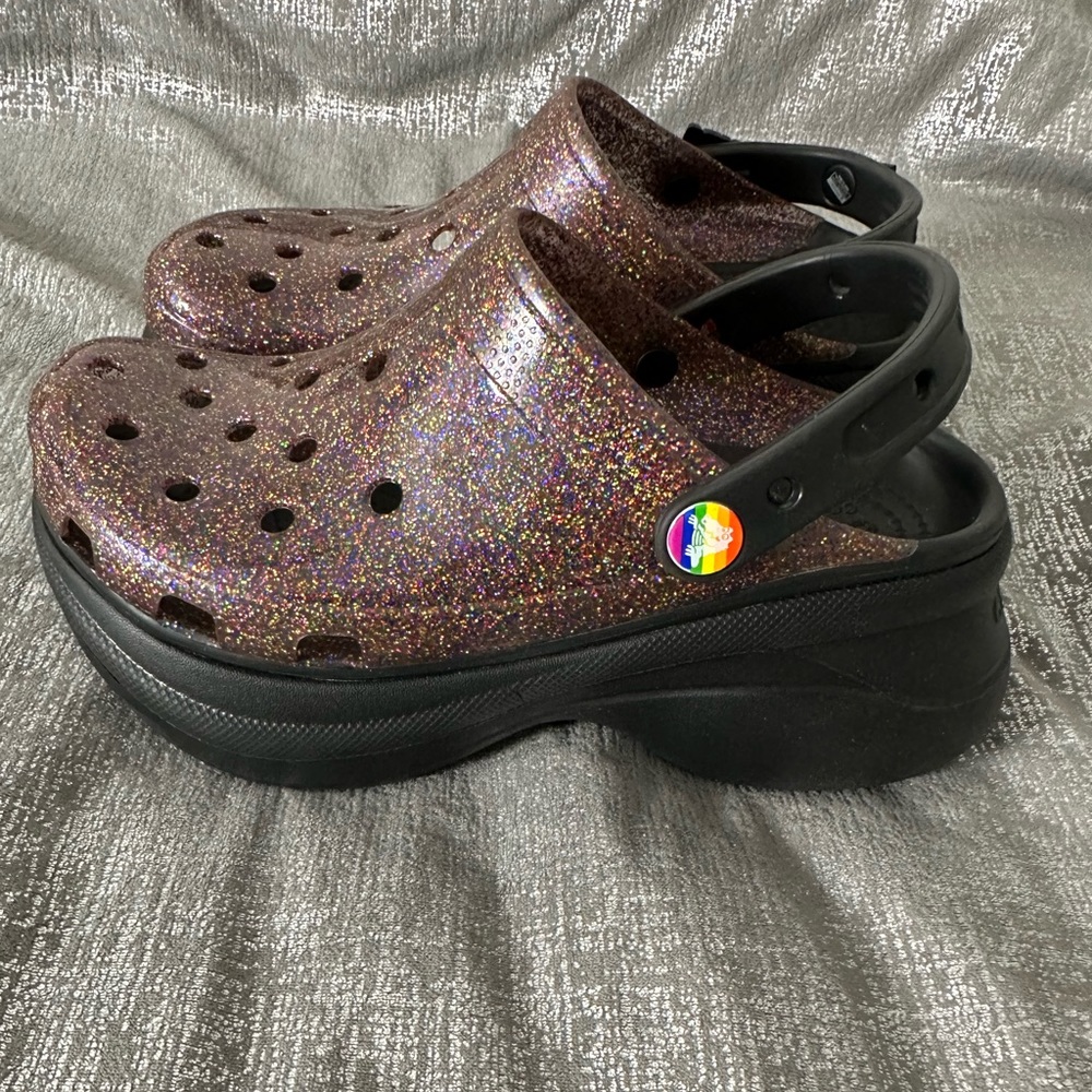 Crocs Classic Translucent Glitter Platform Clog P… - image 2